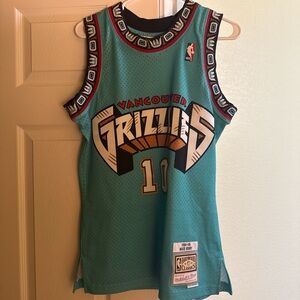Mitchell & Ness Vancouver Grizzlies Teal Jersey